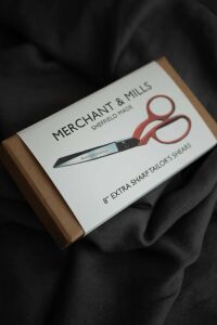 Merchant & Mills Stoffschere extra scharf rot, 20cm