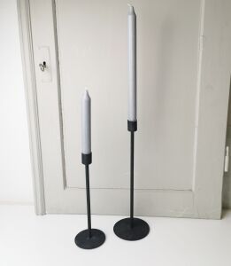 Grün & Form Stabkerze 18cm, hellgrau